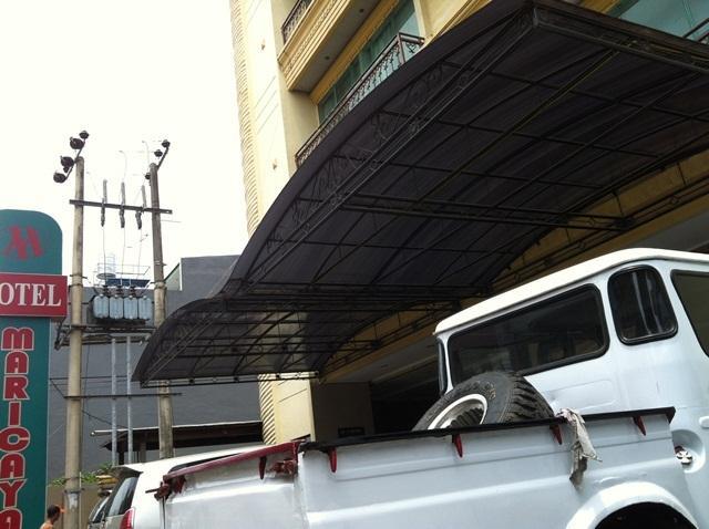 Hotel Maricaya Makassar Exterior foto